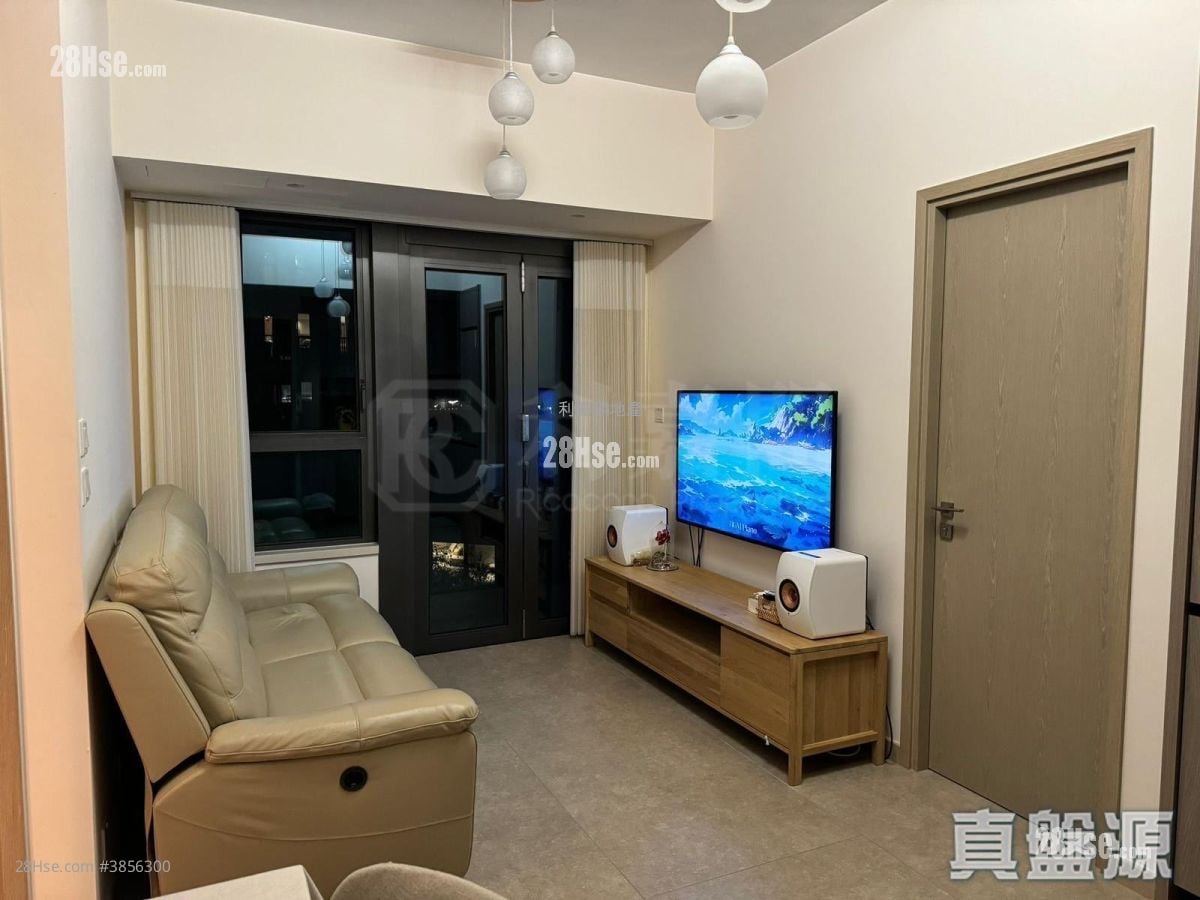 Wetland Seasons Park Rental 3 Bedrooms , 1 Bathroom 516 ft²