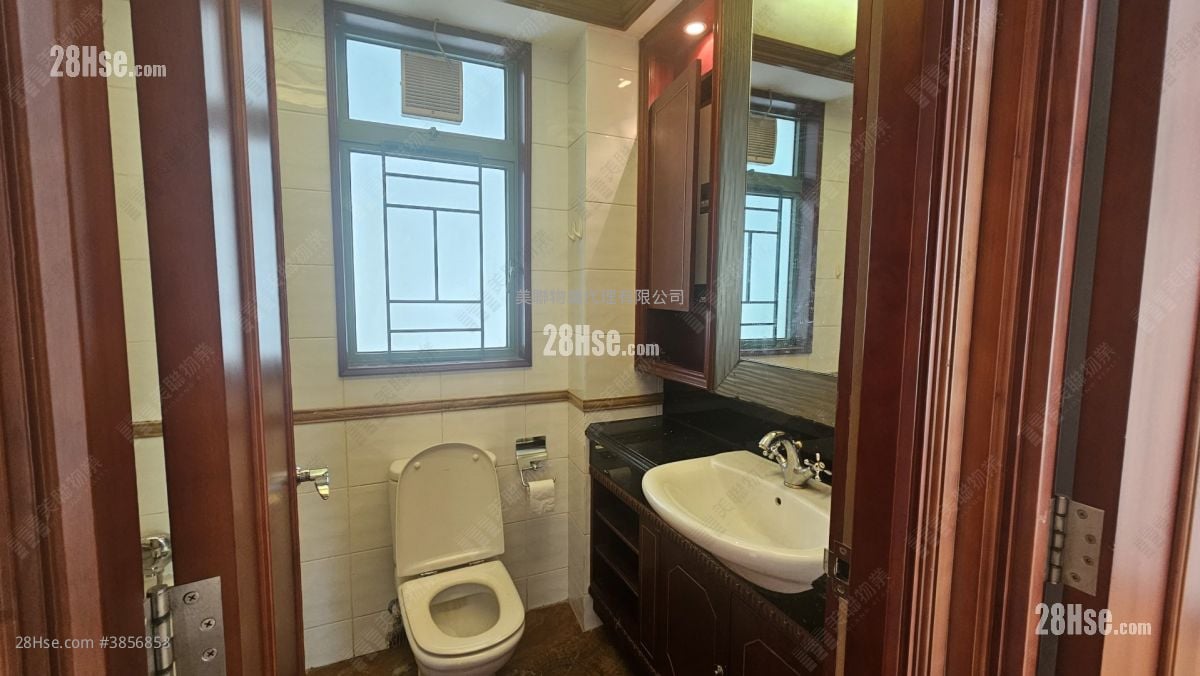 Clear Water Bay 8 Rental 1 Bathroom 504 ft²