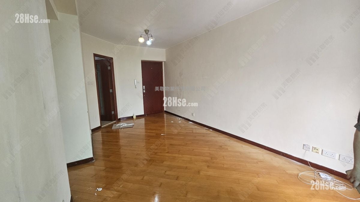 Clear Water Bay 8 Rental 3 Bedrooms , 2 Bathrooms 727 ft²