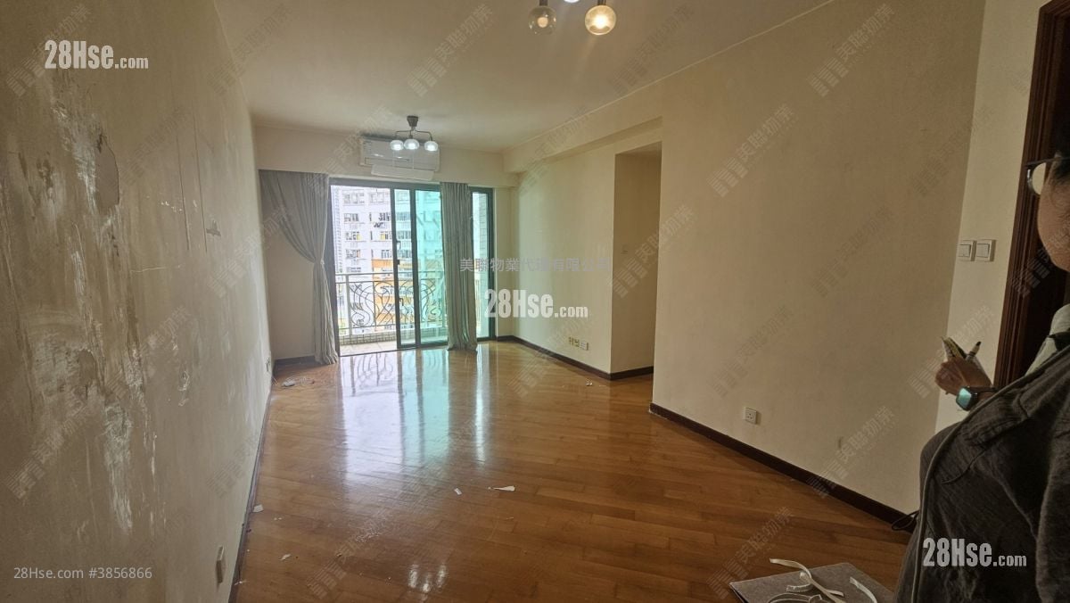 Clear Water Bay 8 Rental 3 Bedrooms , 2 Bathrooms 727 ft²