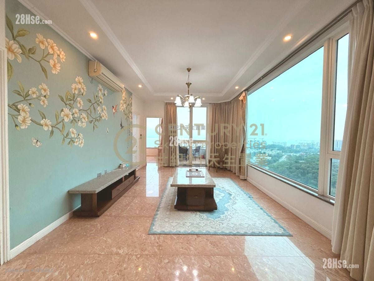 Palatial Coast Sell 4 Bedrooms , 3 Bathrooms 2,209 ft²