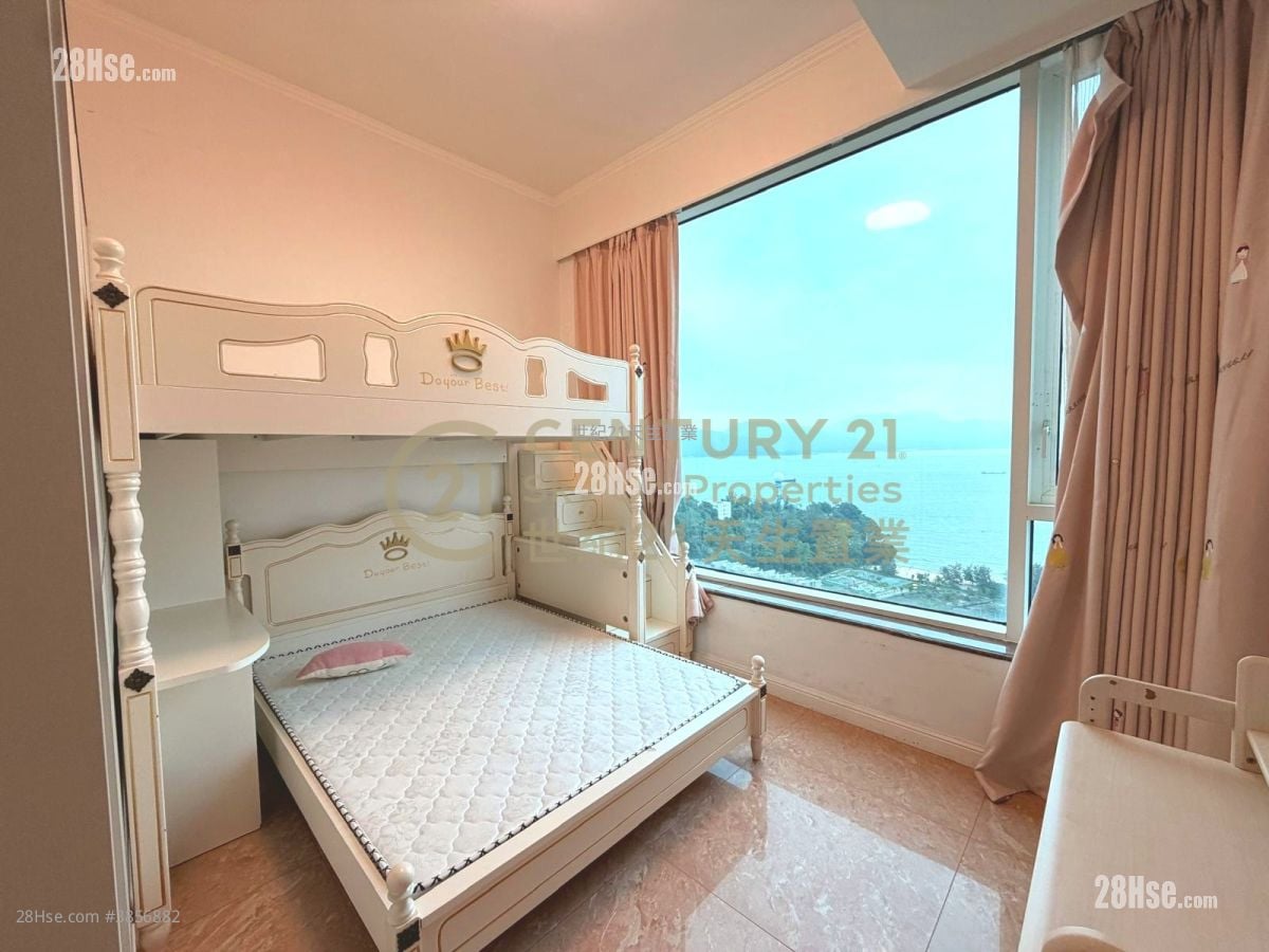 Palatial Coast Sell 4 Bedrooms , 3 Bathrooms 2,209 ft²