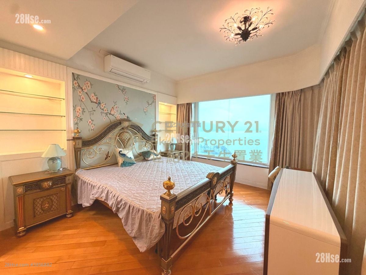 Palatial Coast Sell 4 Bedrooms , 3 Bathrooms 2,209 ft²