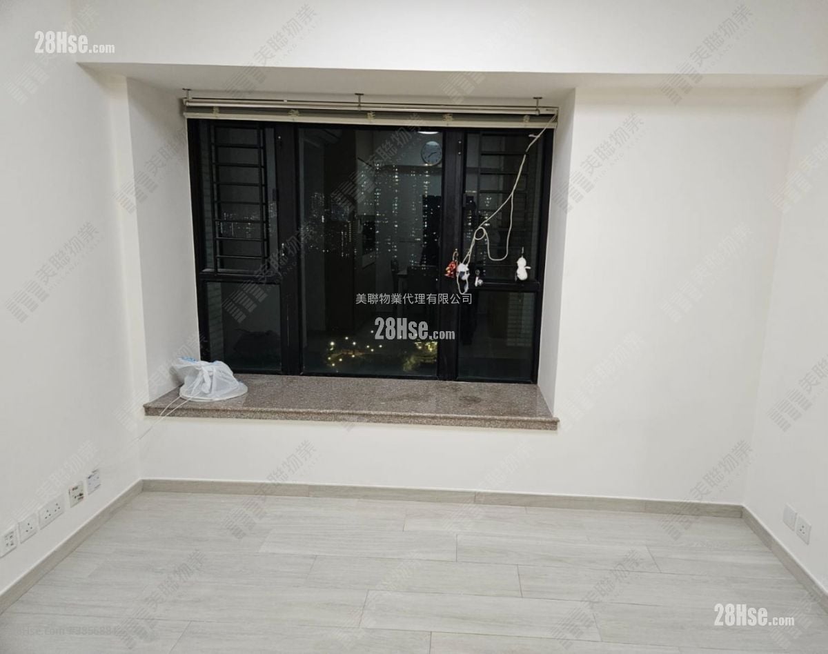 Scenic View Rental 3 Bedrooms , 2 Bathrooms 660 ft²