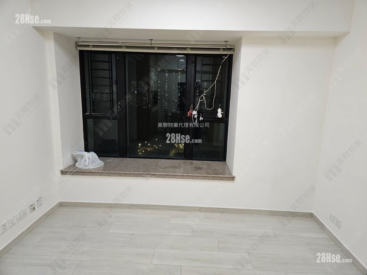 Scenic View Rental 3 Bedrooms , 2 Bathrooms 660 ft²