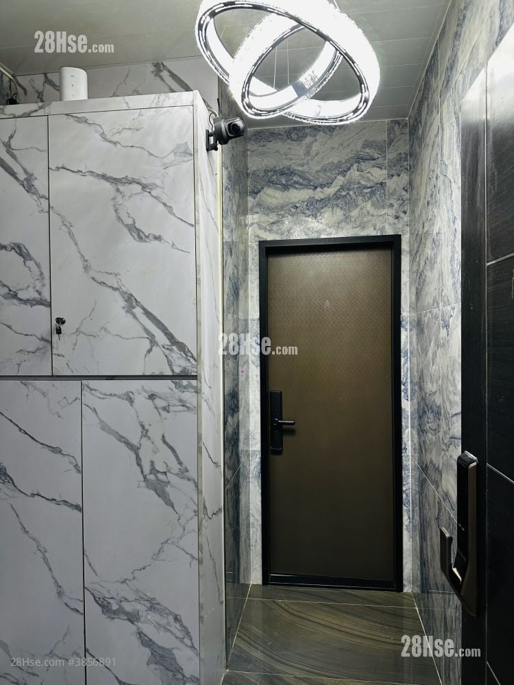 Apartment Rental Studio , 1 Bathroom 130 ft²