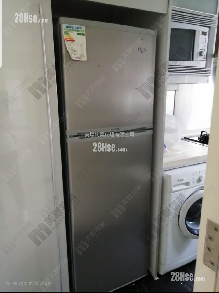Metro Town Sell 3 Bedrooms 731 ft²