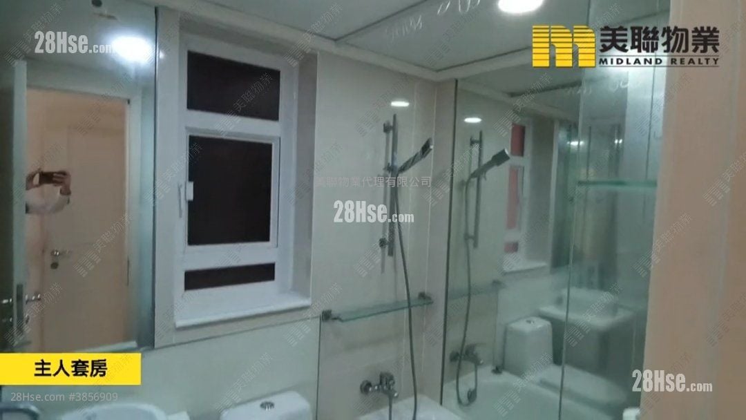 Metro Town Sell 3 Bedrooms 731 ft²