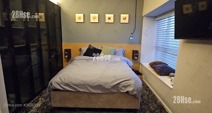 Sun Yuen Long Centre Sell 2 Bedrooms 466 ft²