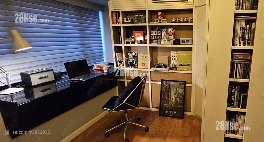 Sun Yuen Long Centre Sell 2 Bedrooms 466 ft²