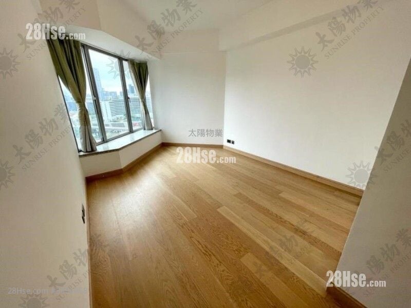 Stars By The Harbour Sell 4 Bedrooms 1,328 ft²