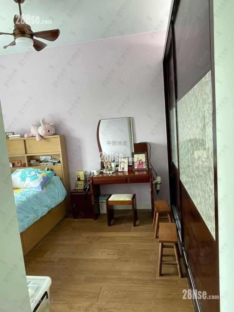 奕翠園 售盤 3 房 , 2 浴室 942 平方呎
