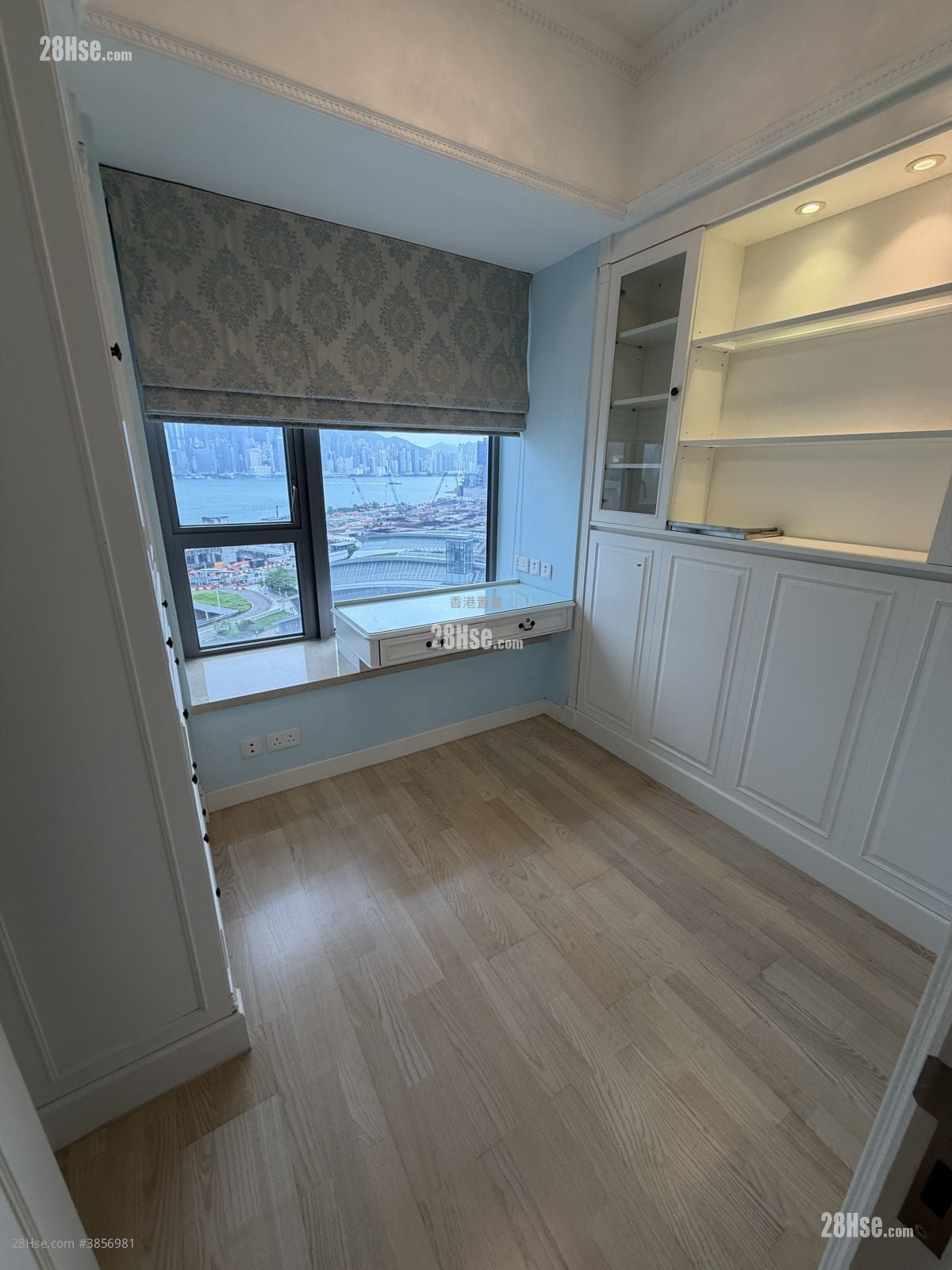 Grand Austin Rental 4 Bedrooms , 2 Bathrooms 1,127 ft²