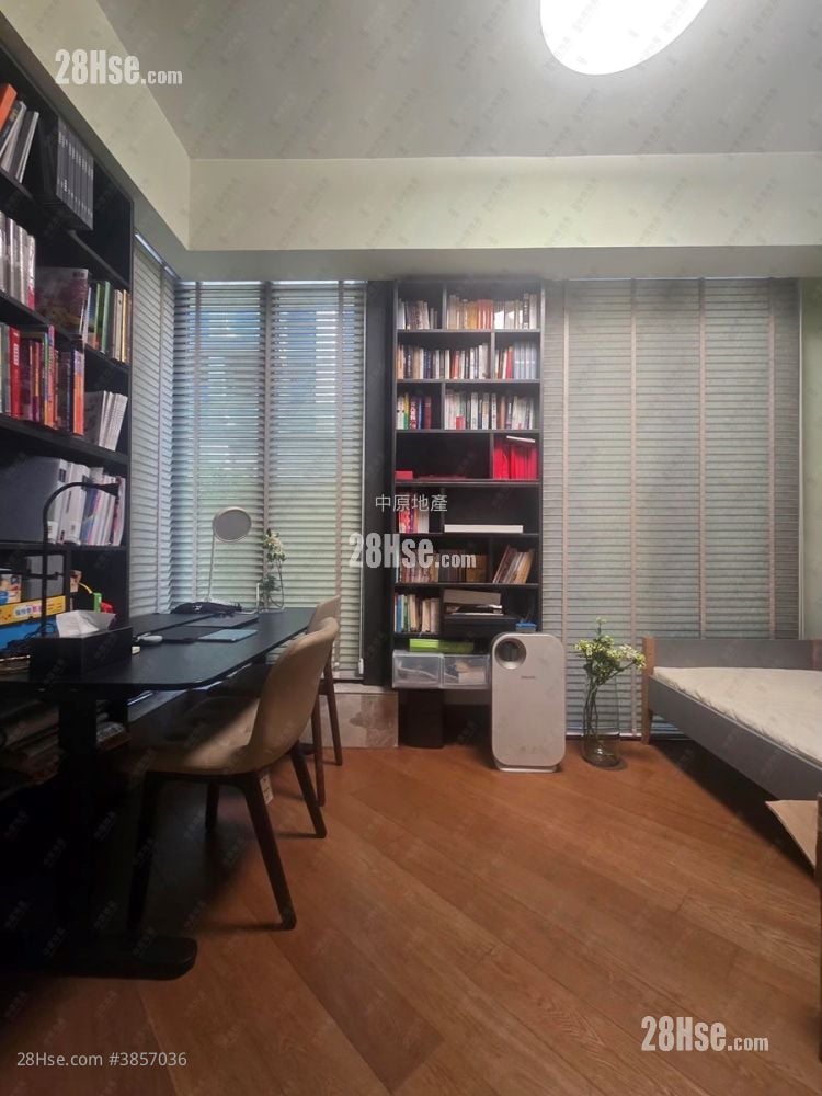 Eden Manor Sell 5+ Bedrooms 2,602 ft²