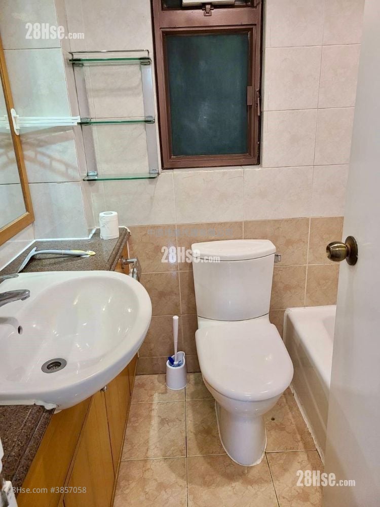 Serenade Cove Rental 3 Bedrooms , 2 Bathrooms 608 ft²
