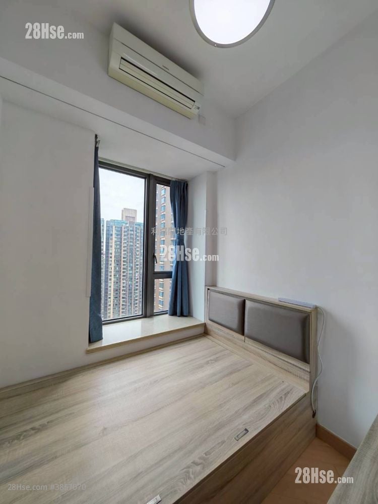 Grand Yoho Sell 4 Bedrooms , 3 Bathrooms 1,115 ft²