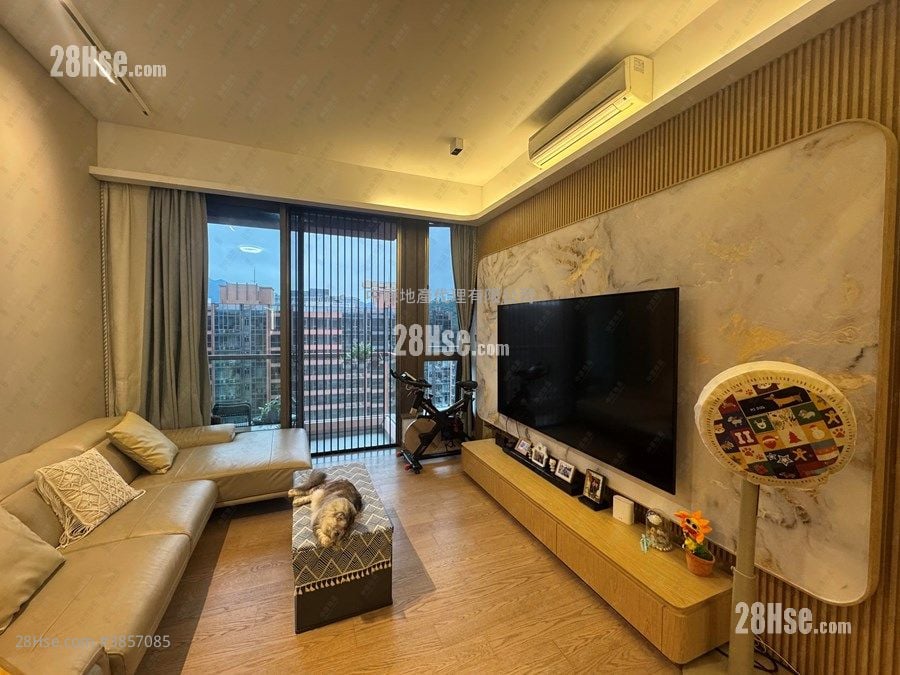 Centra Horizon Sell 3 Bedrooms 1,022 ft²