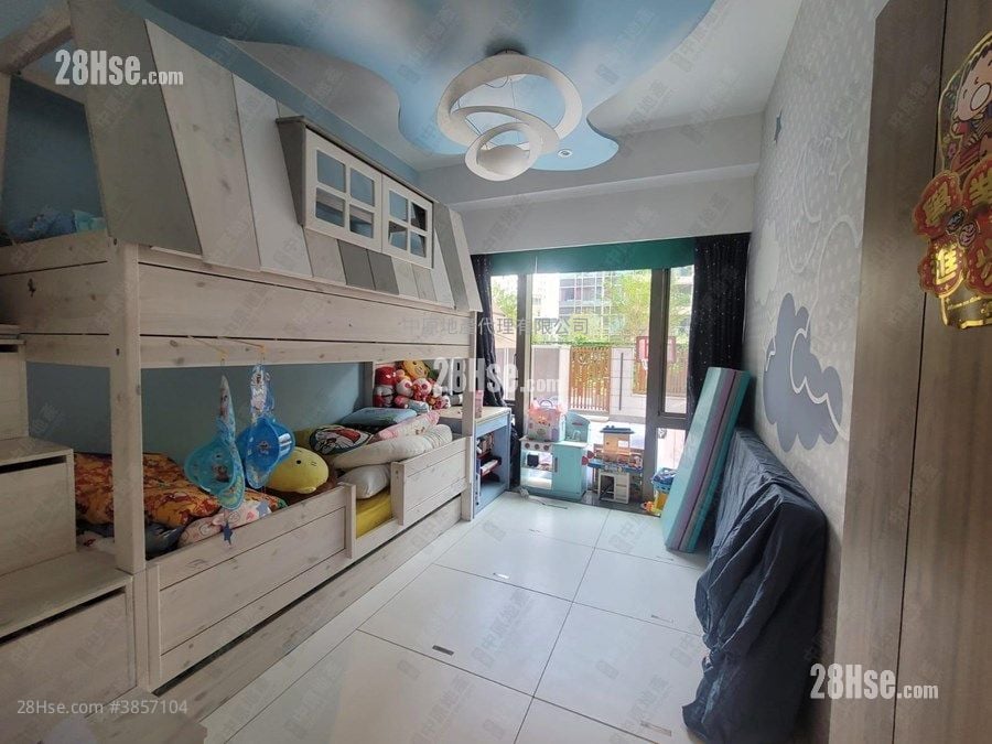 Centra Horizon Sell 3 Bedrooms 980 ft²