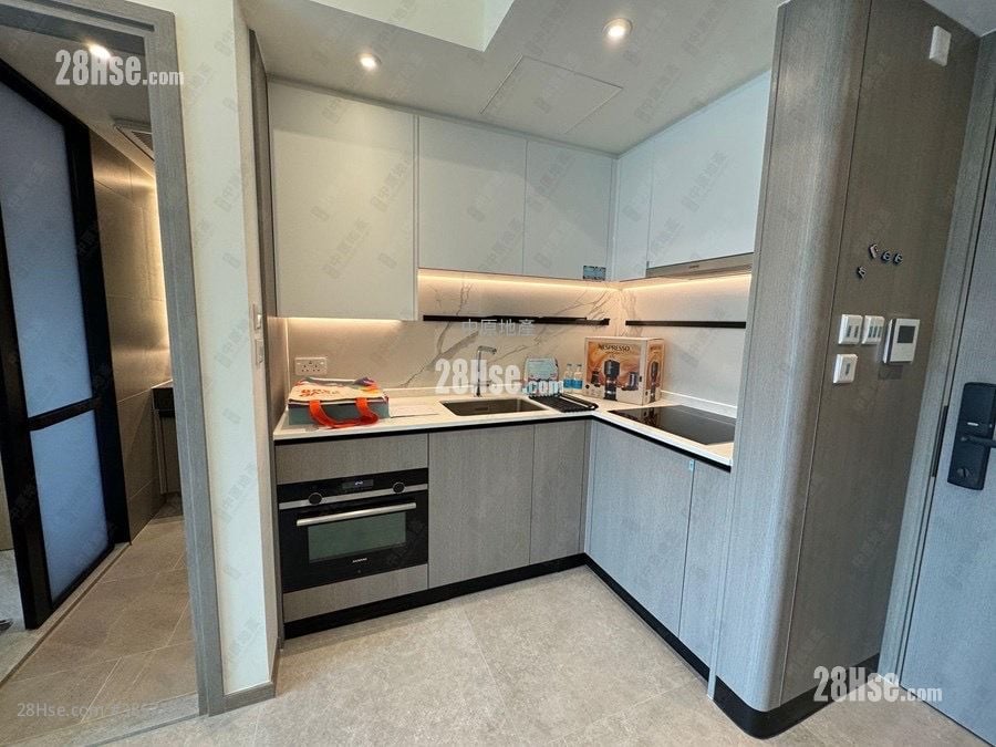 Novo Land Sell 2 Bedrooms , 1 Bathroom 434 ft²