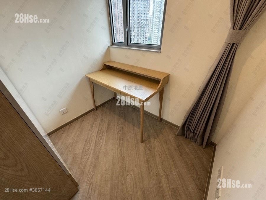 Novo Land Sell 2 Bedrooms , 1 Bathroom 434 ft²