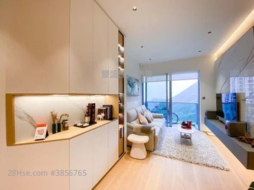 Larvotto Rental 2 Bedrooms , 2 Bathrooms 784 ft²