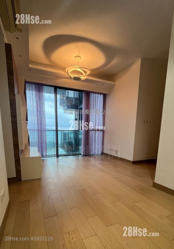 Double Cove Sell 2 Bedrooms 828 ft²