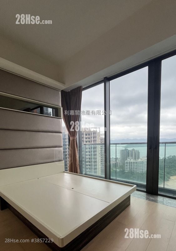 Double Cove Sell 2 Bedrooms 828 ft²