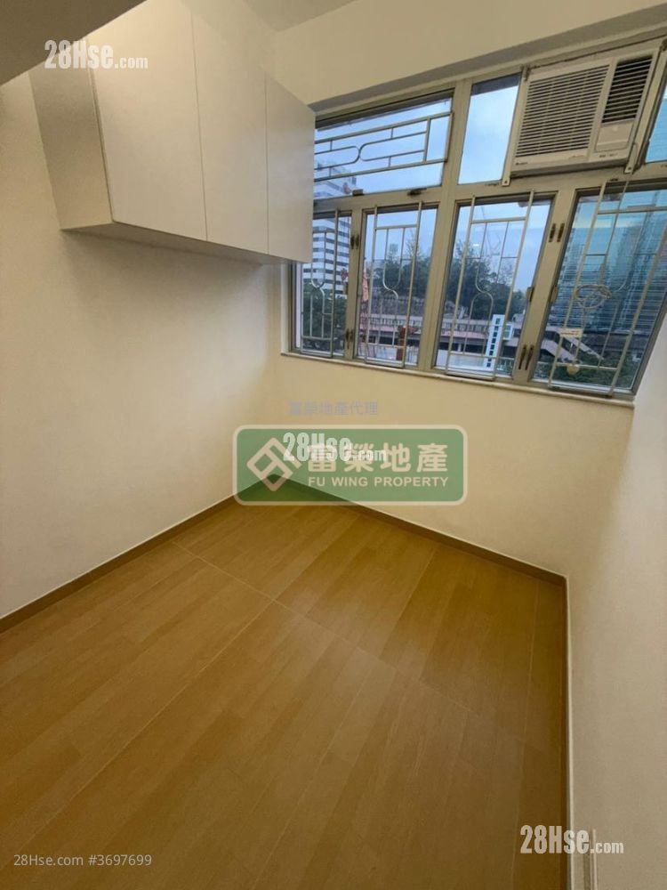 建煌华厦 售盘 3 房 , 3 浴室 469 平方尺