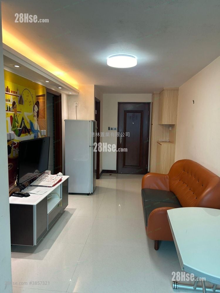 Tak Tin Estate Sell 1 Bedroom , 1 Bathroom 351 ft²