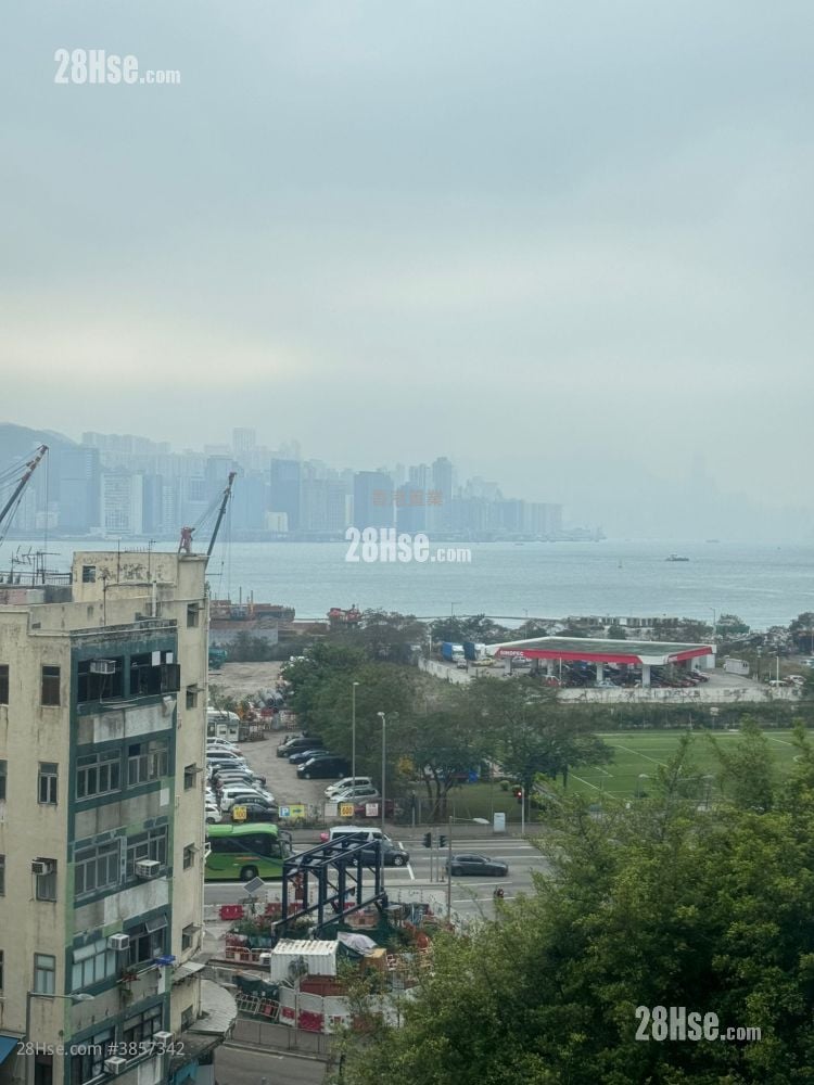丽港城 售盘 3 房 , 2 浴室 687 平方尺