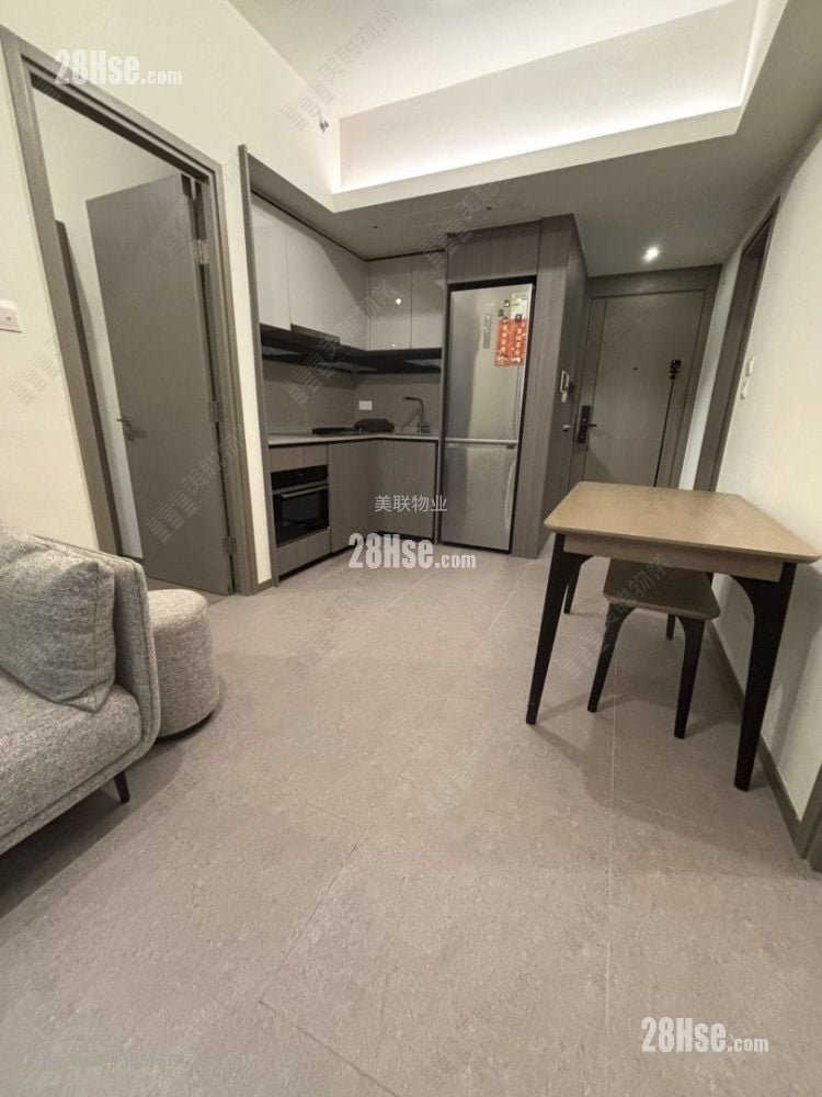 Yoho West Rental 2 Bedrooms 406 ft²