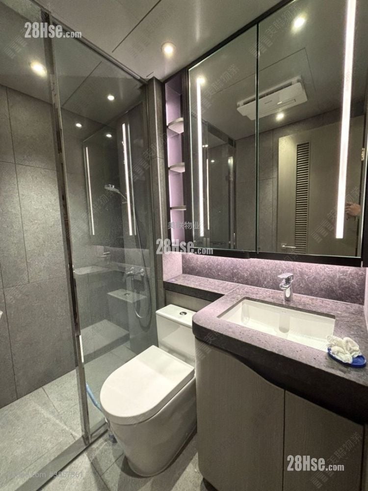 Yoho West Rental 2 Bedrooms 406 ft²