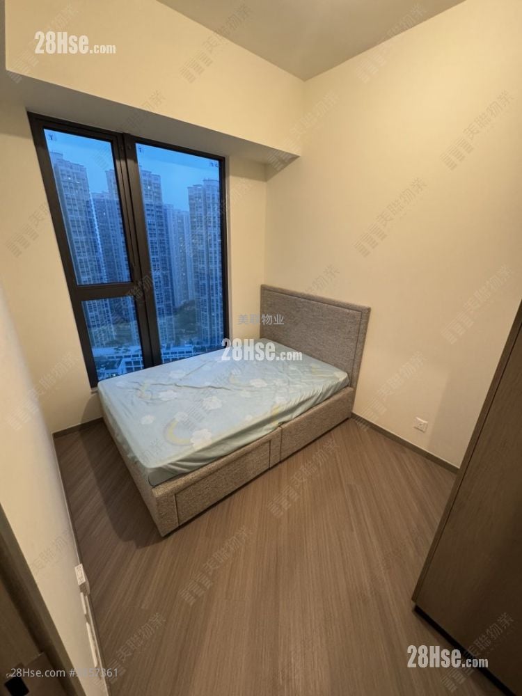 Yoho West Rental 2 Bedrooms 406 ft²