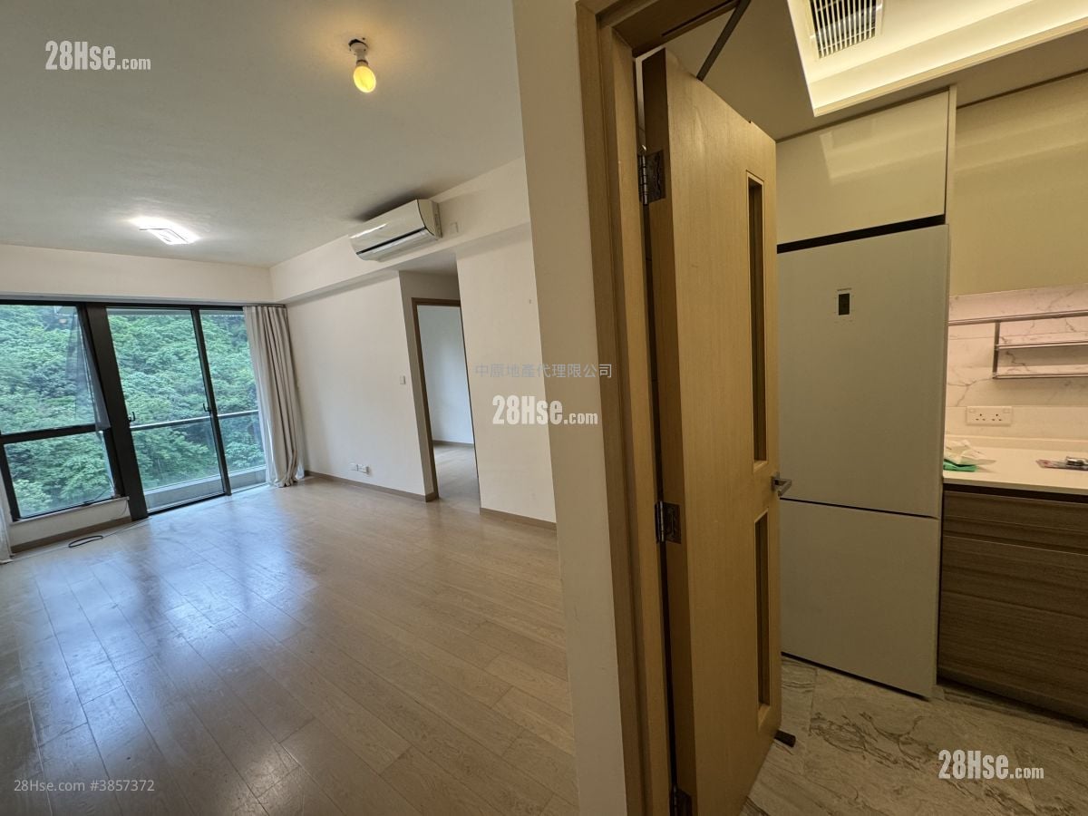 Dragons Range Sell 2 Bedrooms 693 ft²