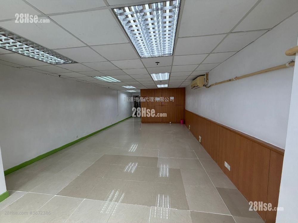 Hoi Luen Industrial Centre Sell Studio , 1 Toilet
