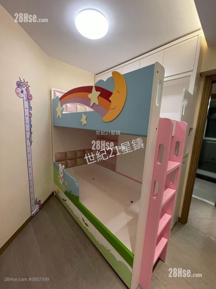 海怡半島 售盤 3 房 , 2 浴室 739 平方呎