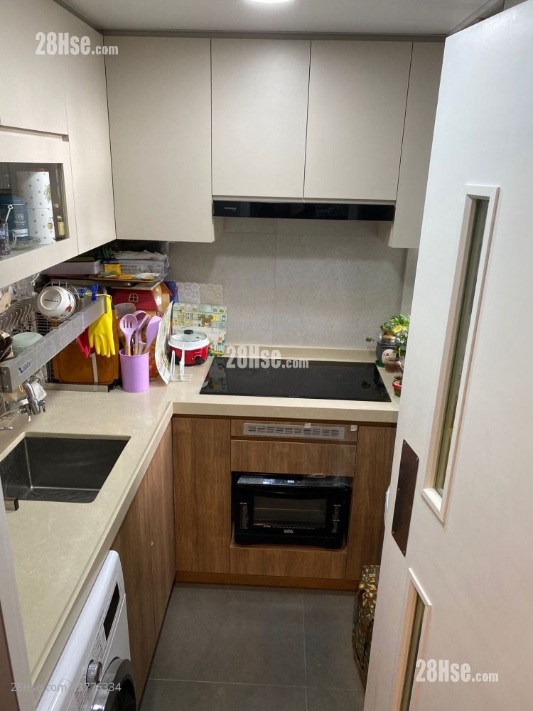Yuk Wo Court Sell 381 ft²