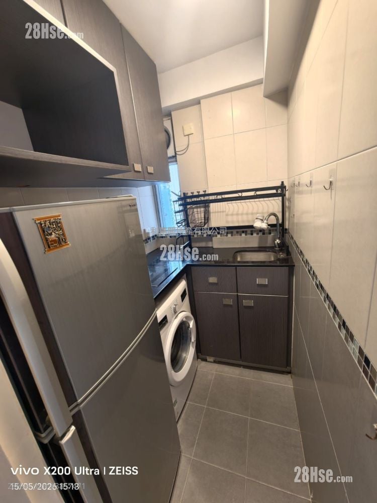 Smithfield Terrace Sell Studio , 1 Bathroom 282 ft²