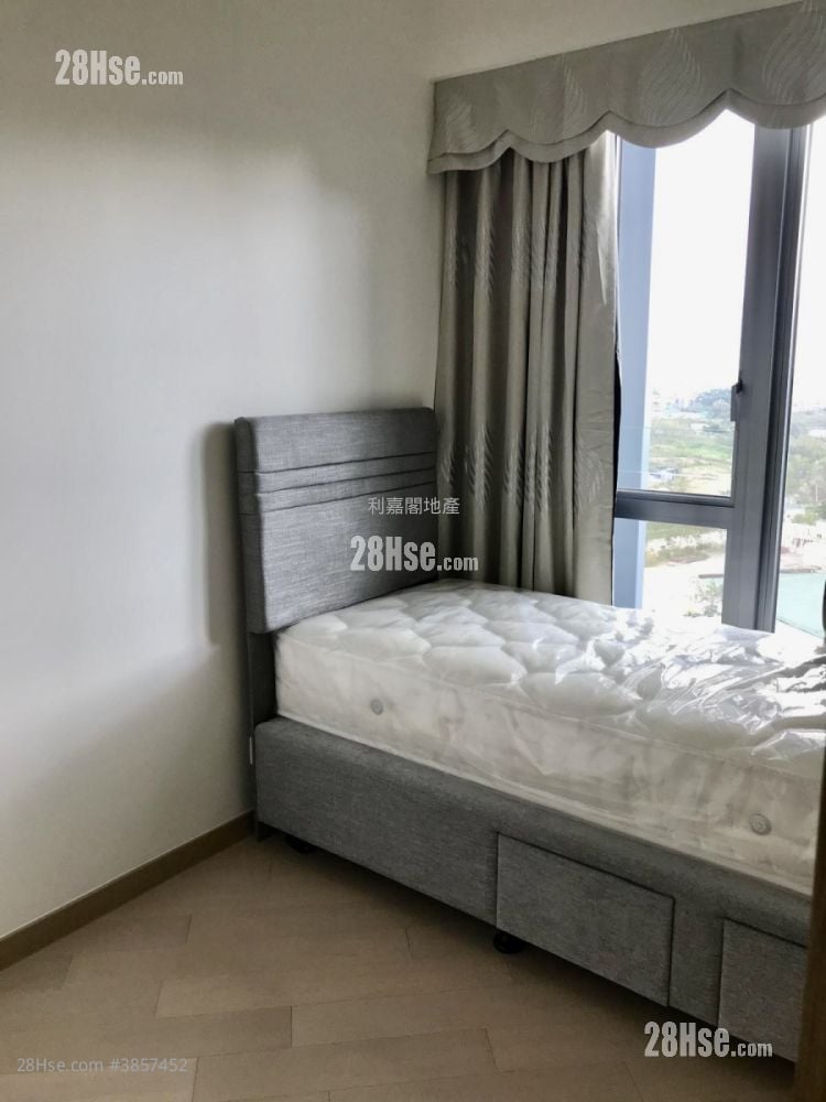 Park Yoho Sell 3 Bedrooms , 3 Bathrooms 839 ft²