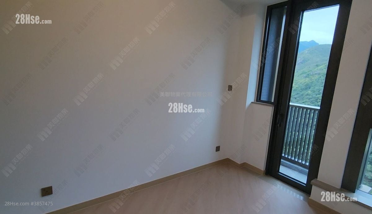 St. Michel Sell 3 Bedrooms , 3 Bathrooms 942 ft²