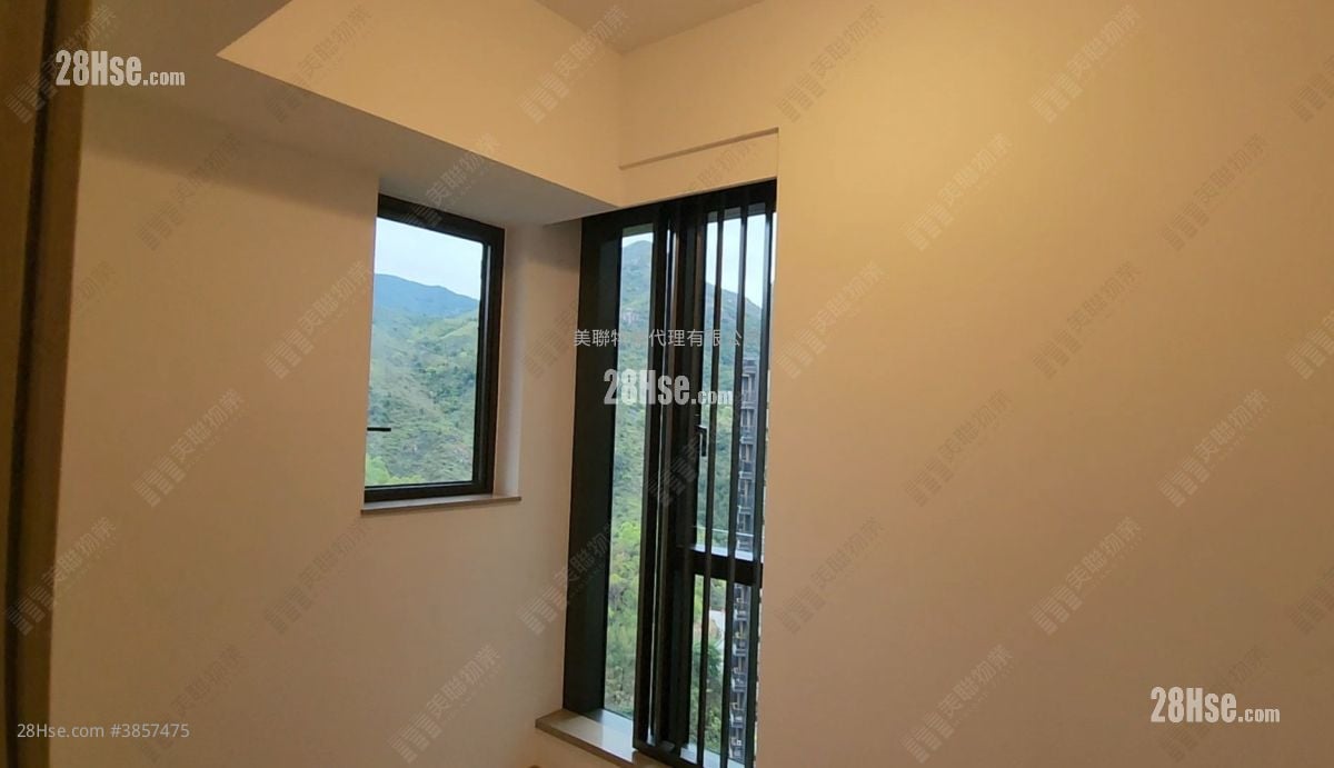 St. Michel Sell 3 Bedrooms , 3 Bathrooms 942 ft²