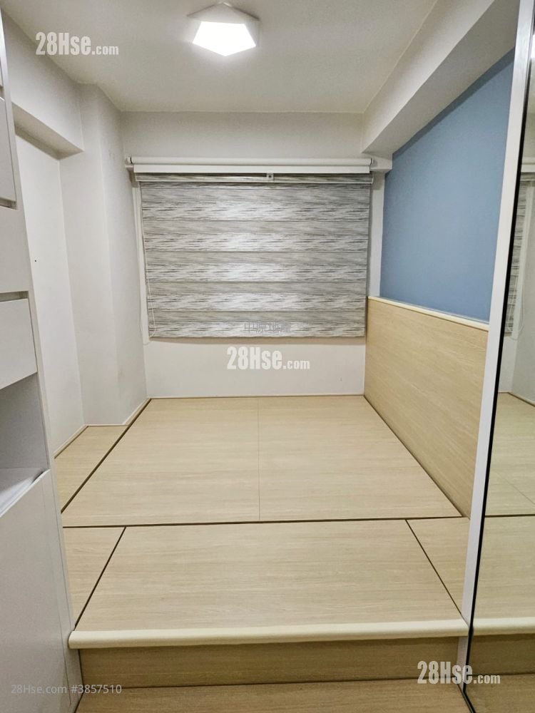 On Ning Garden Sell 2 Bedrooms , 1 Bathroom 431 ft²