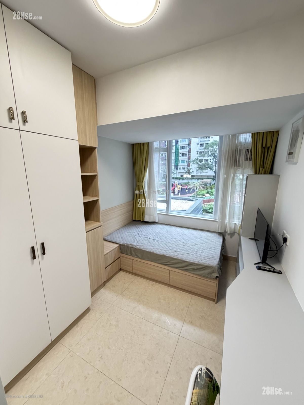 Chinese Mansion Rental 1 Bathroom 160 ft²