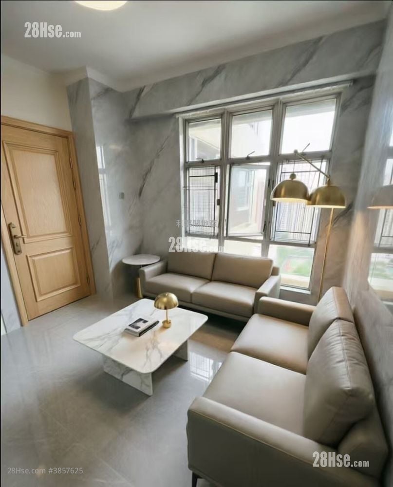 Waldorf Garden Sell 2 Bedrooms 414 ft²