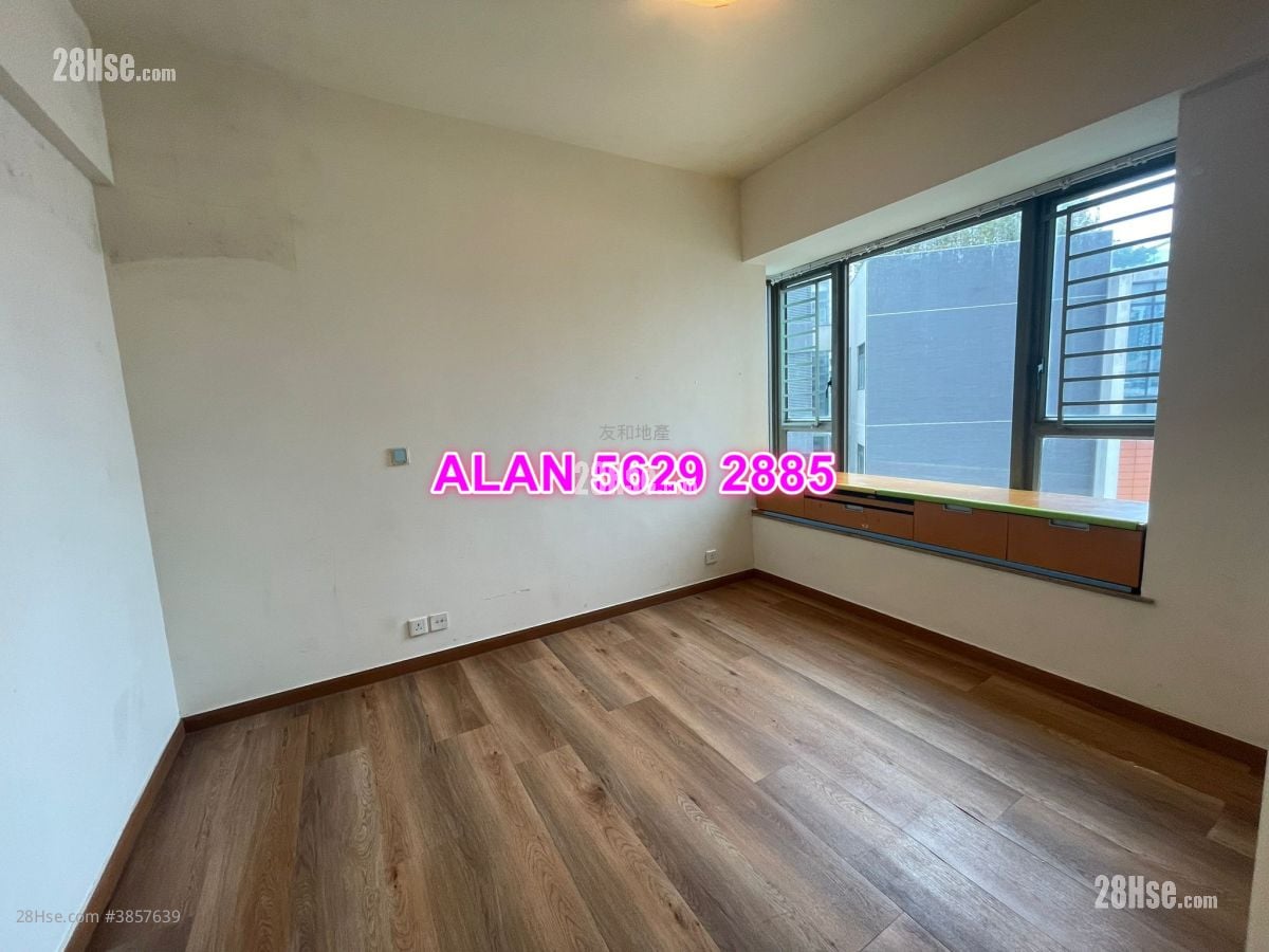 The Bloomsville Sell 3 Bedrooms , 2 Bathrooms 752 ft²