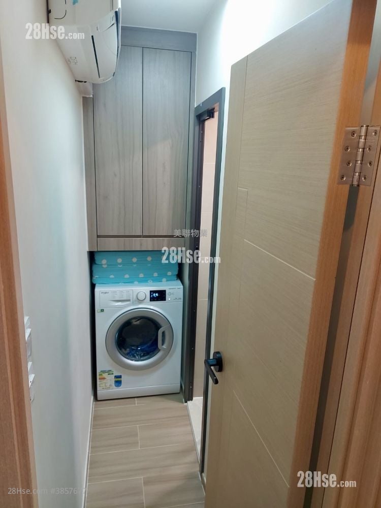Cheung Fat Estate Sell 2 Bedrooms , 2 Bathrooms 366 ft²