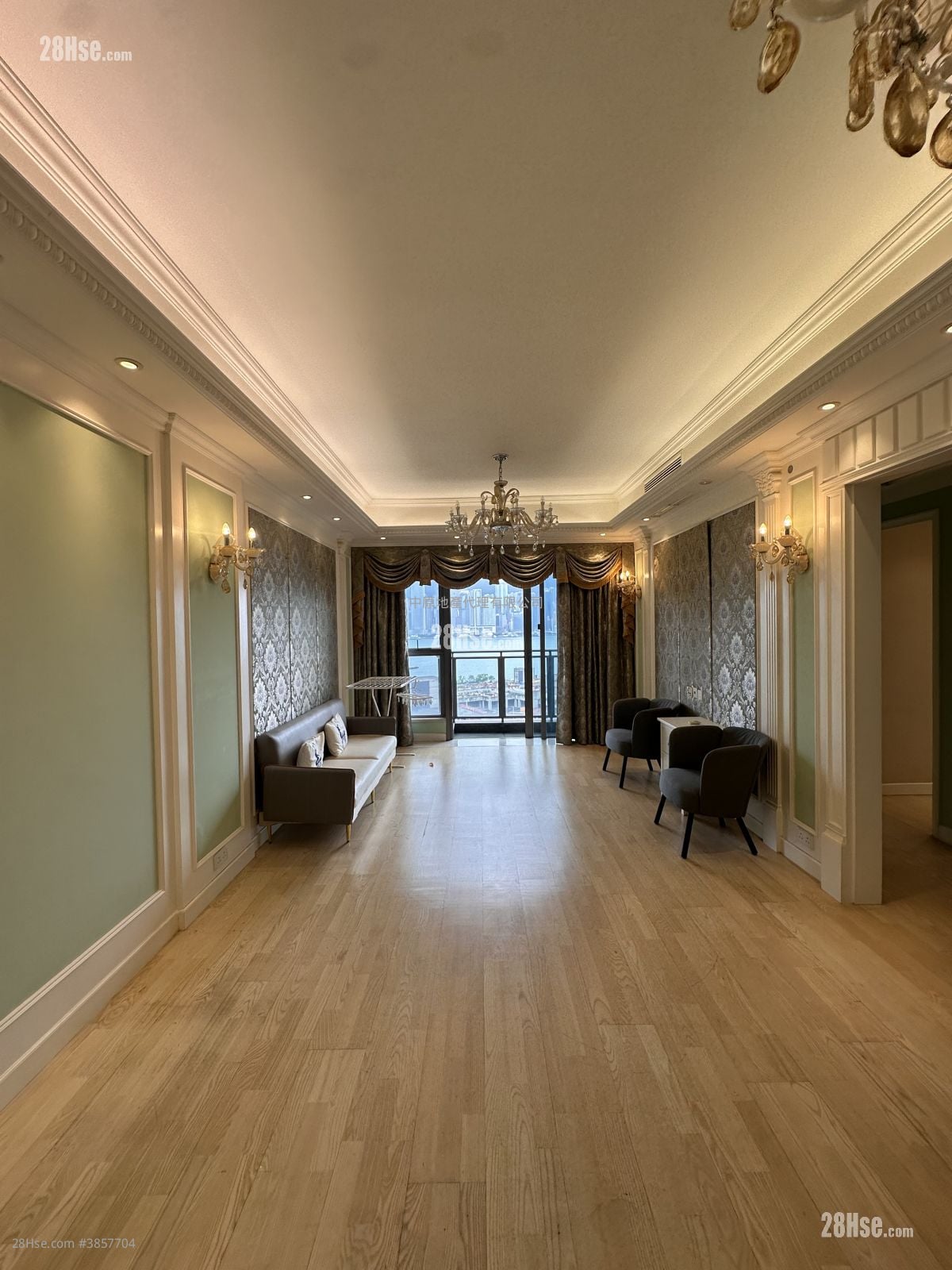 Grand Austin Rental 4 Bedrooms , 3 Bathrooms 1,127 ft²