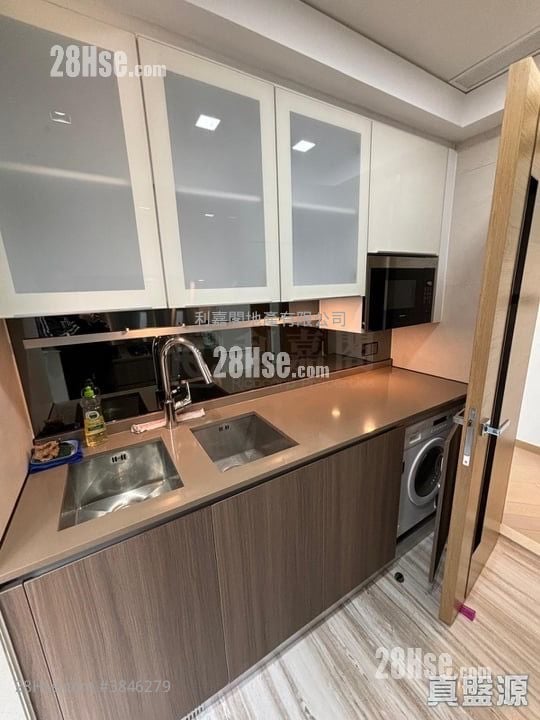 Park Yoho Sell 3 Bedrooms , 1 Bathroom 639 ft²