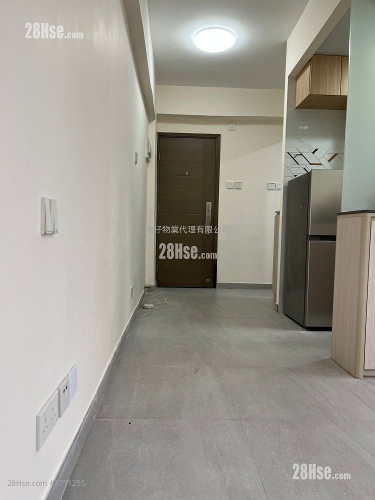 Everwin Mansion Rental Studio , 1 Bathroom 264 ft²