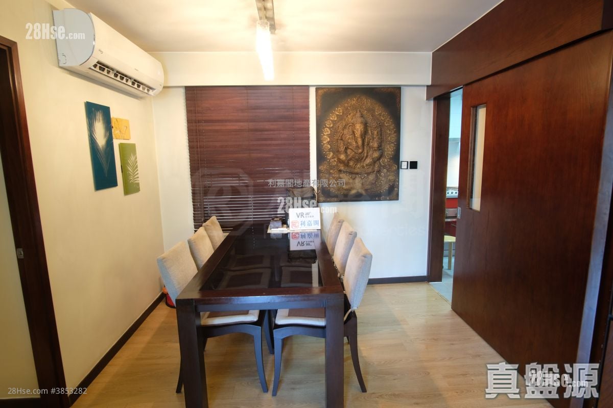 Goldwin Heights Sell 3 Bedrooms , 1 Bathroom 802 ft²
